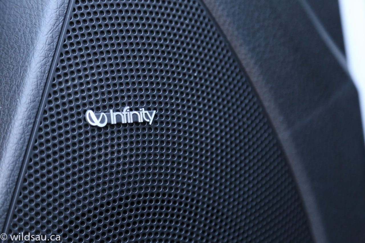 Infinity speaker