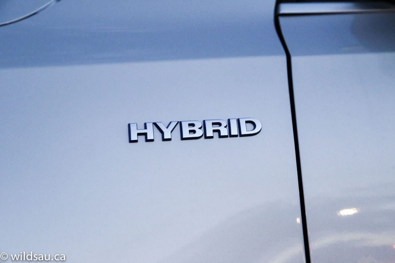 hybrid cowl badge