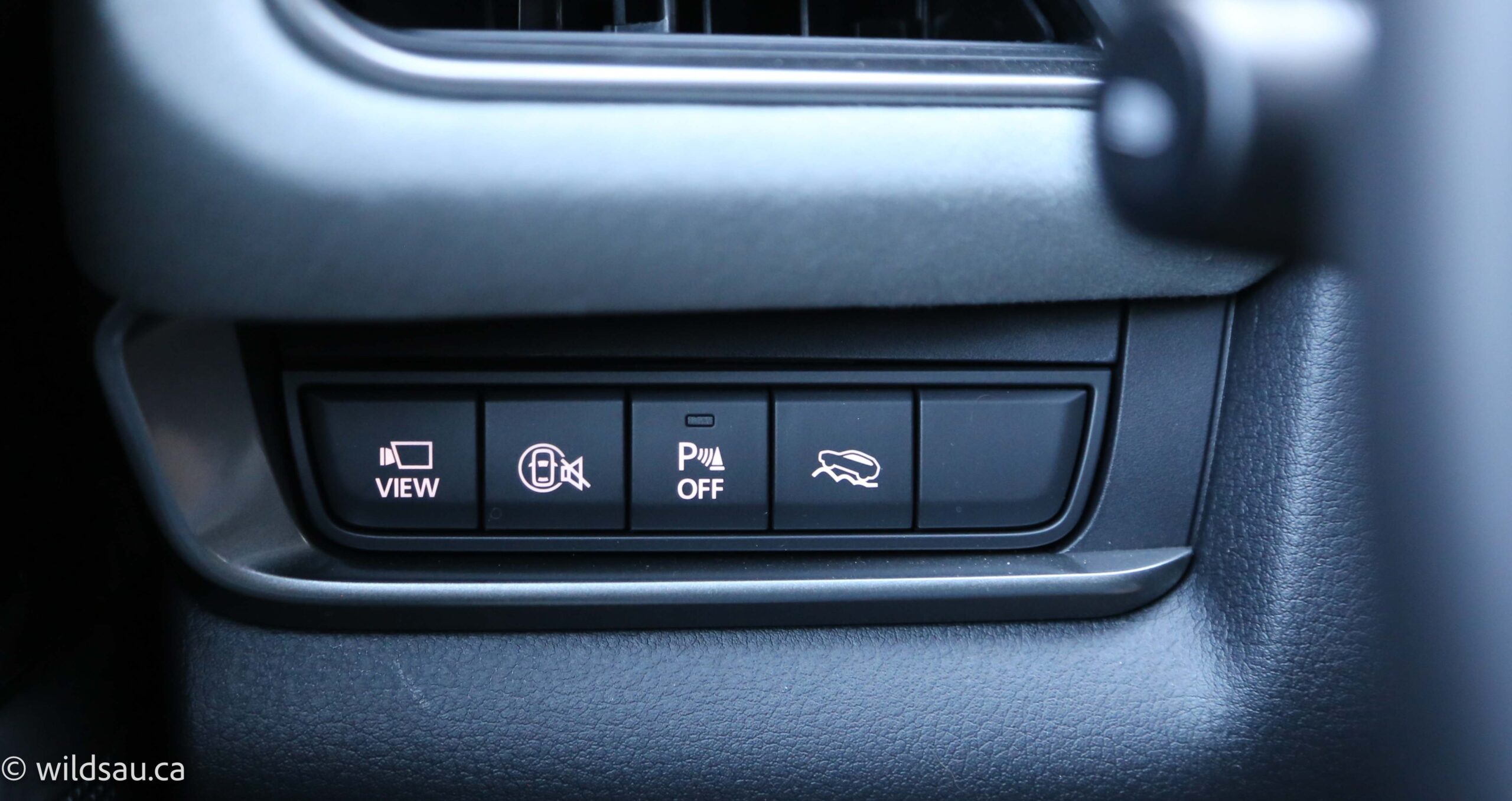 Tech buttons