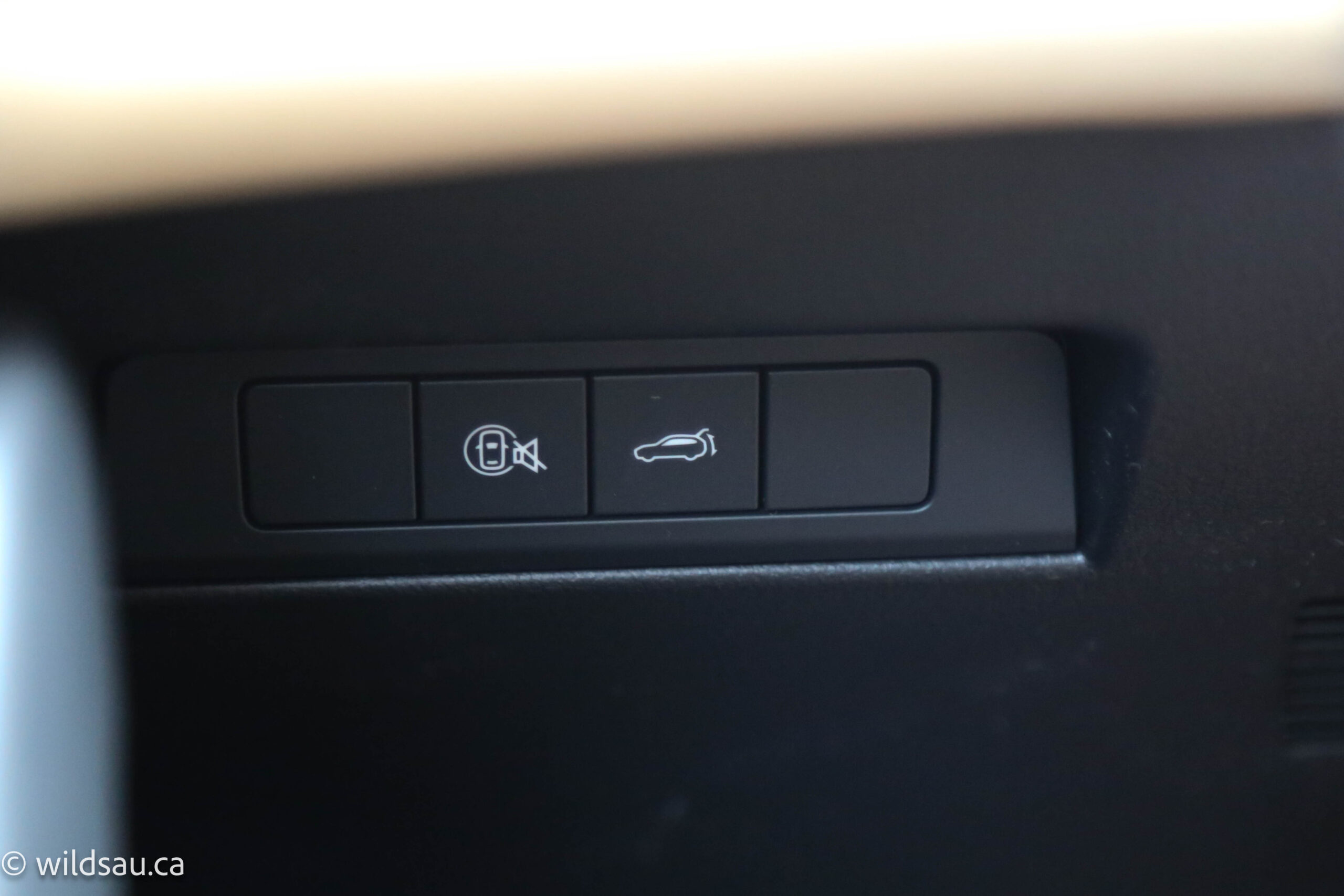 Trunk opener