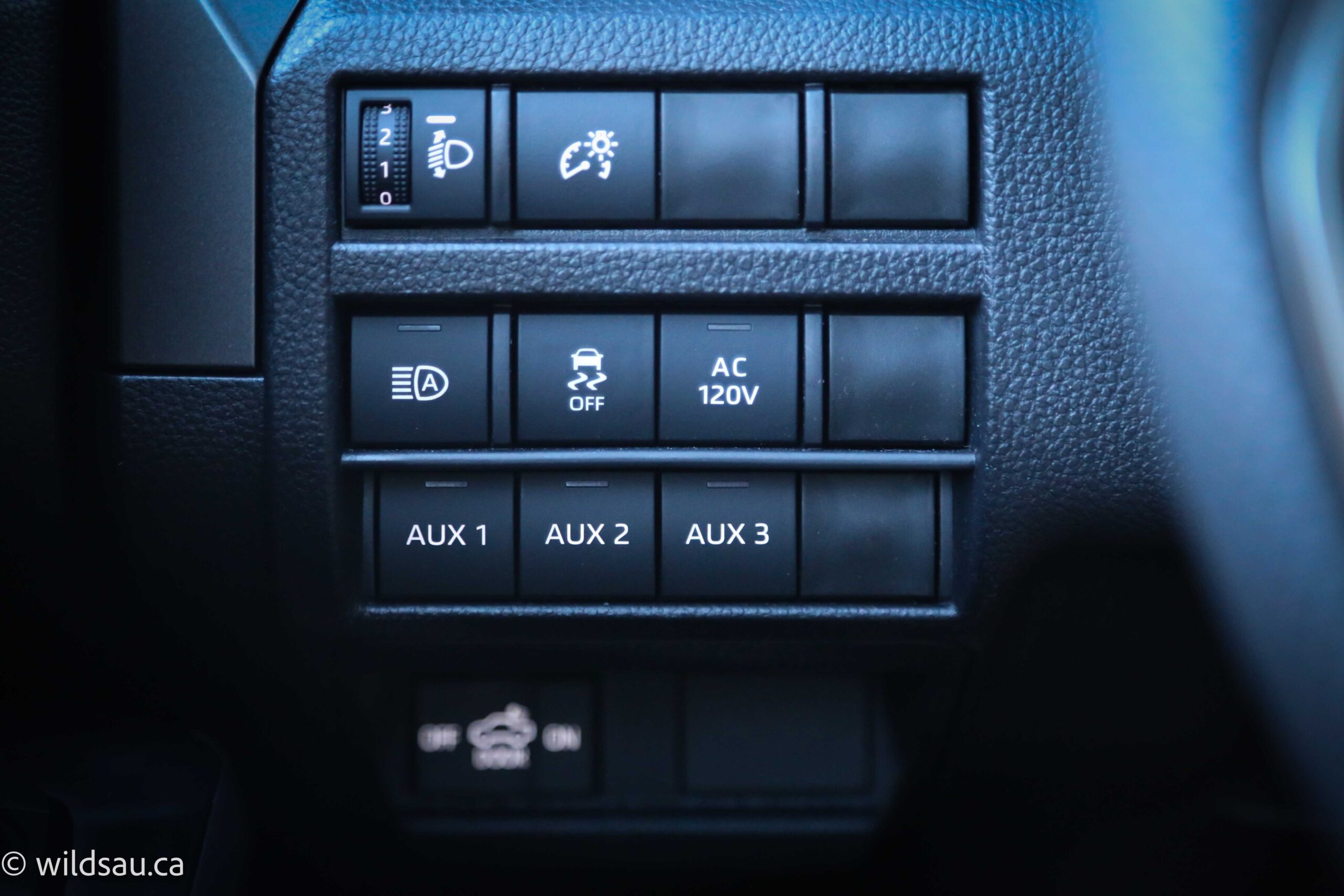Aux switches